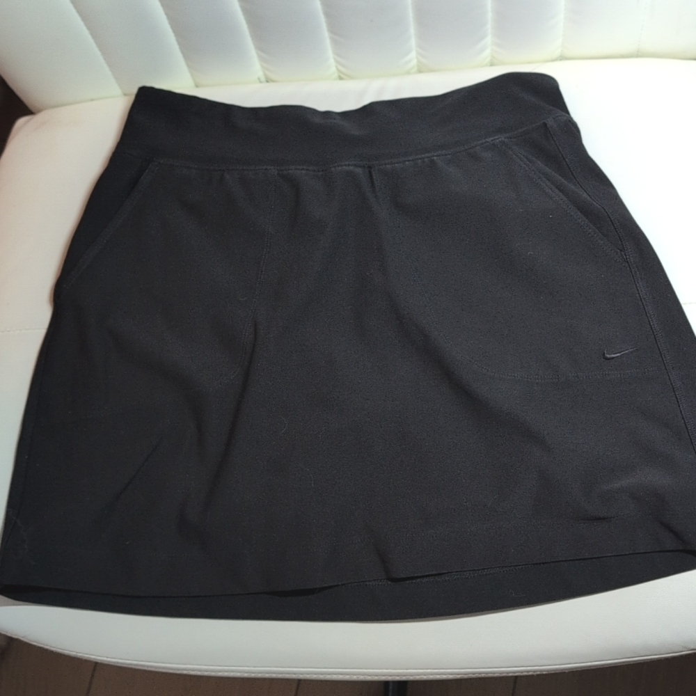 Nike Skort Skirt Womens Small Black Solid Lined Stretch Tennis Golf Dri Fit